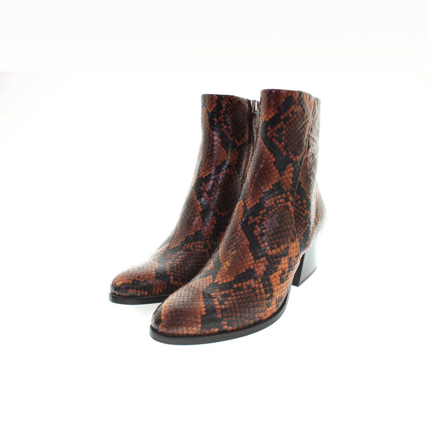 Women's ankle boots in genuine leather craftsmanship - Image 6